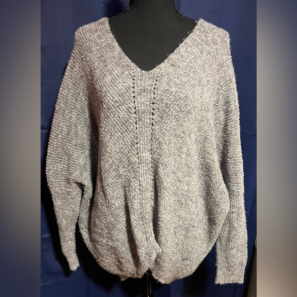 Elegant Gray V-Neck Women's Sweater